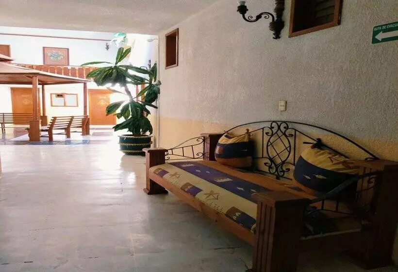 هتل Posada Tolosa