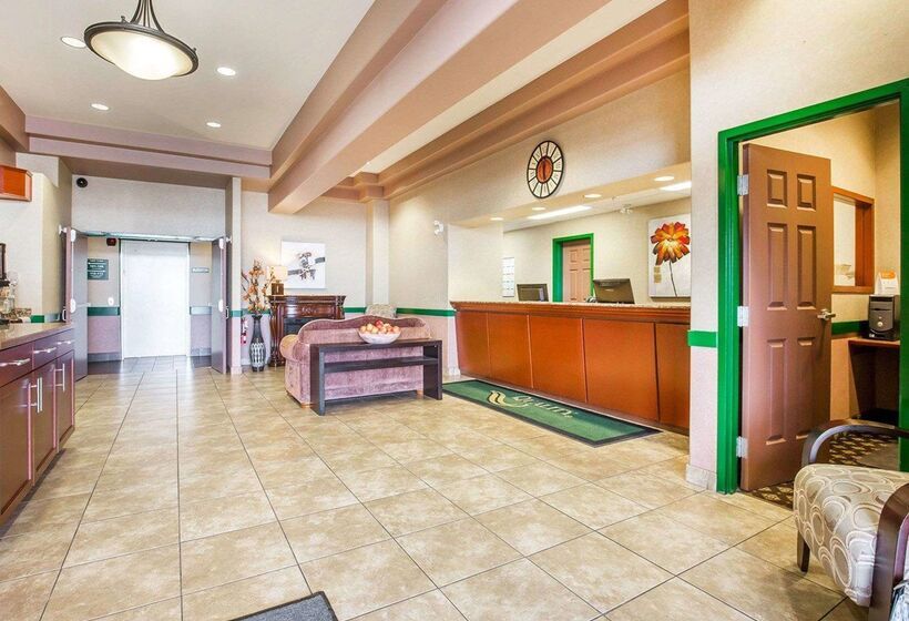 هتل Quality Inn & Suites