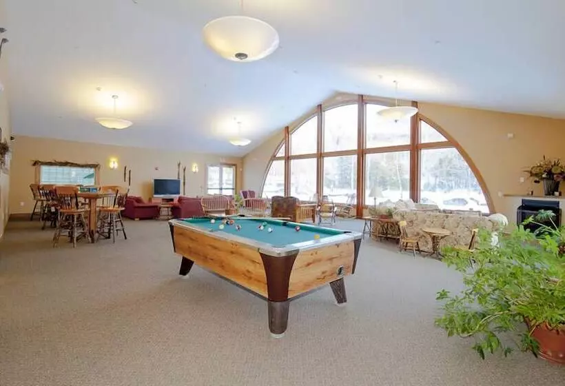 호텔 Rivergreen Resort