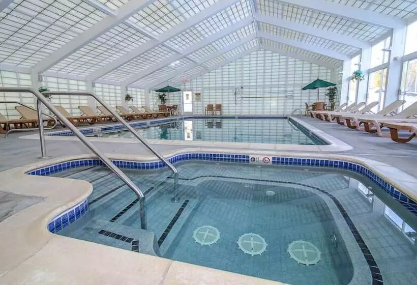 호텔 Rivergreen Resort