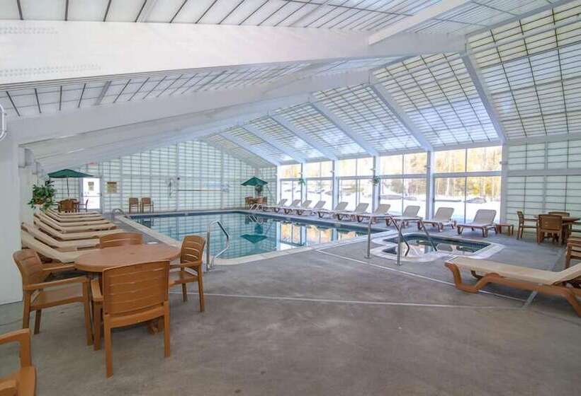 فندق Rivergreen Resort