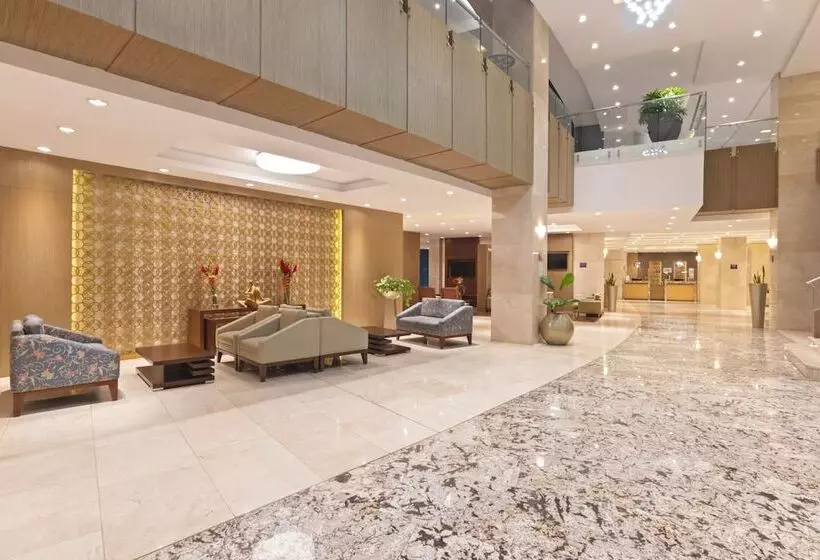 Отель Sheraton Guayaquil