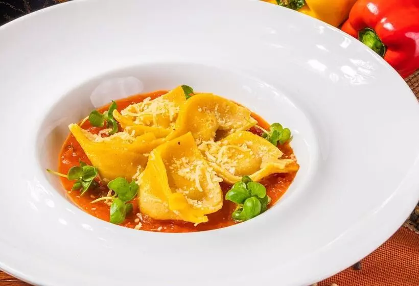 Отель Sheraton Guayaquil