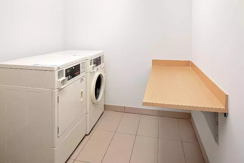 هتل Springhill Suites By Marriott Green Bay