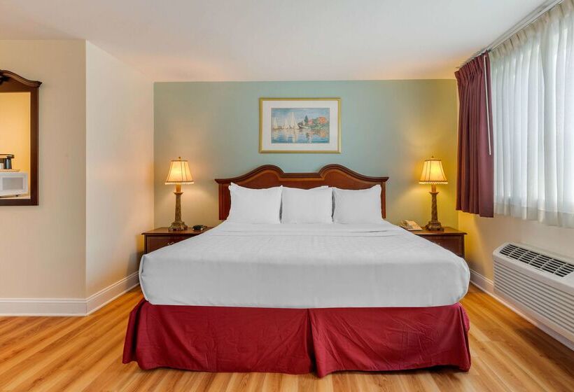 فندق The Carriage House Inn Newport