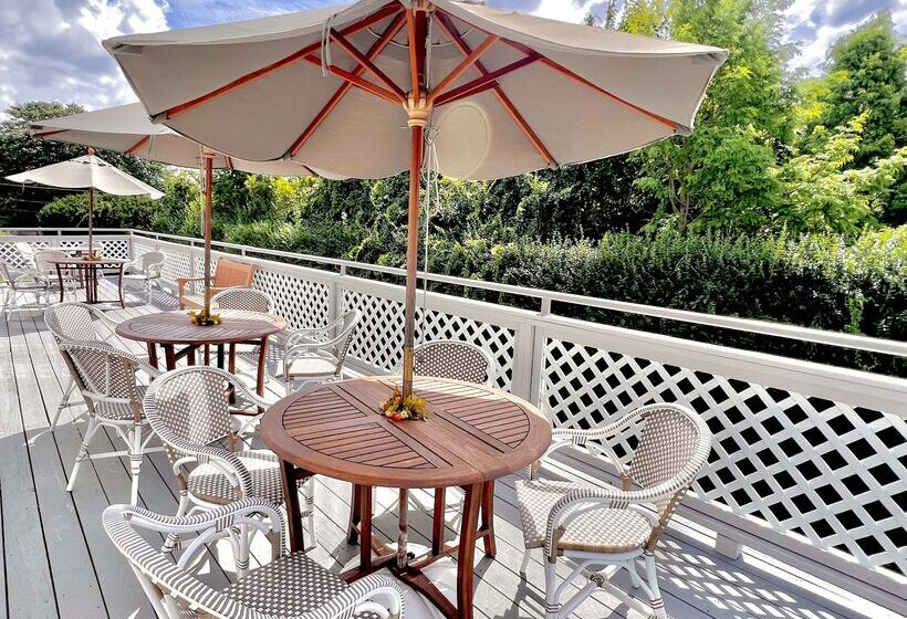 فندق The Carriage House Inn Newport