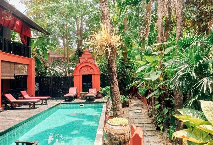 酒店 Tri Yaan Na Ros Colonial House