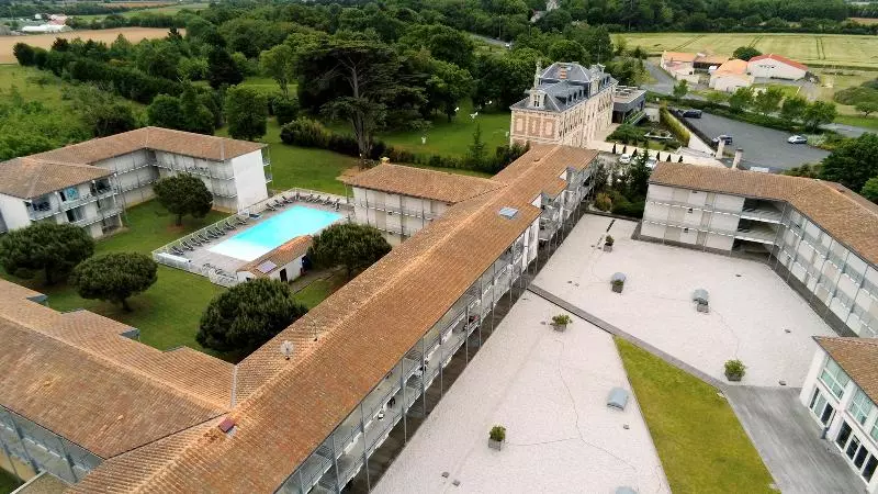 בית מלון כפרי Vacancéole   Le Domaine Du Château   La Rochelle / île De Ré