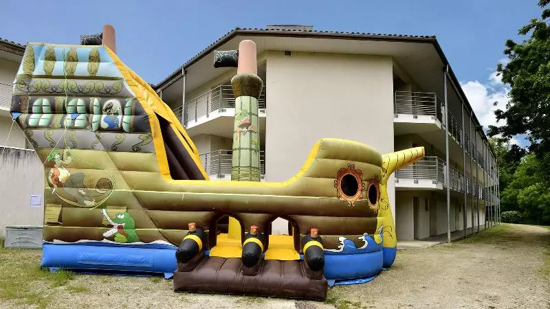 בית מלון כפרי Vacancéole   Le Domaine Du Château   La Rochelle / île De Ré