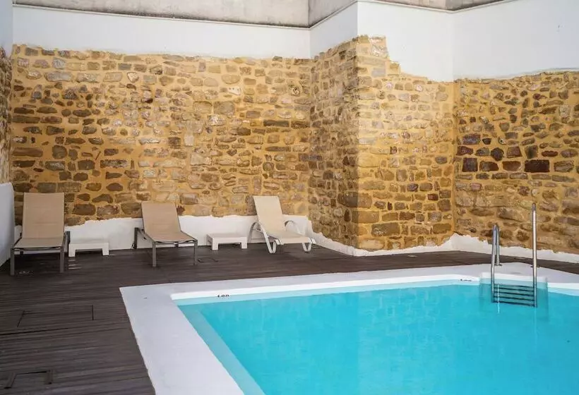 Hotel Yit El Postigo