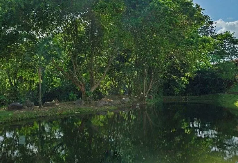 Volcano Lodge Hotel & Thermal Experience