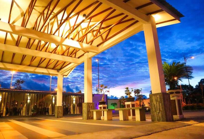 فندق Sri Embun Resort Langkawi