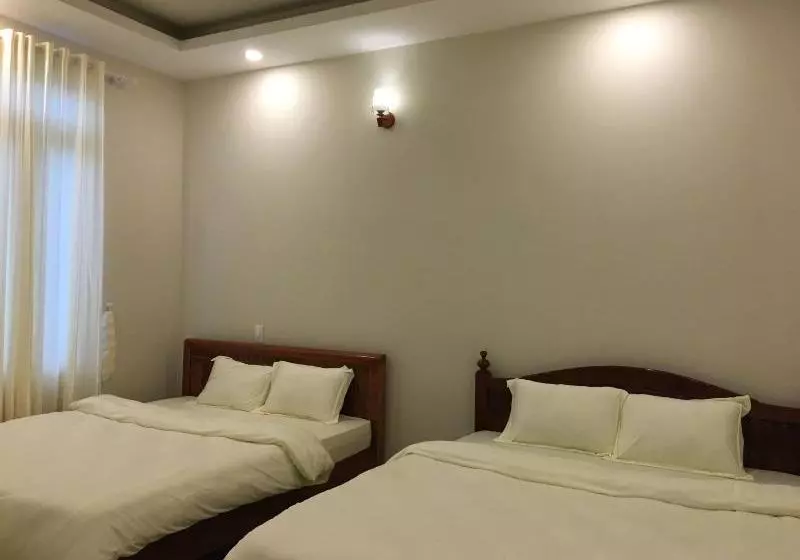هتل White House Dalat