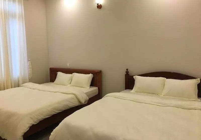 هتل White House Dalat