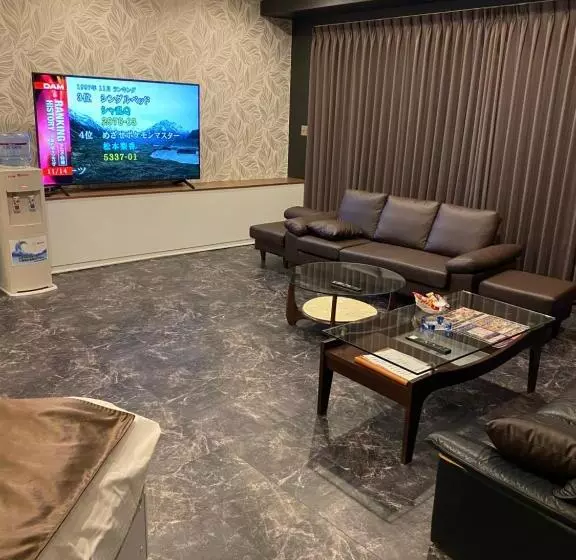 Hotelli Xenia Takinoyashiro