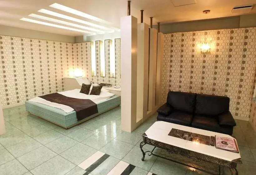 Hotelli Xenia Takinoyashiro