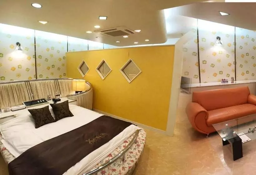 Hotelli Xenia Takinoyashiro