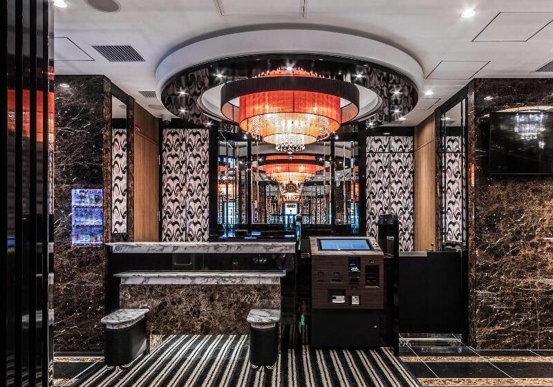 Apa Hotel Shin Osaka Esaka Ekimae
