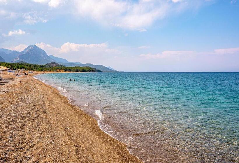 Dg Hotels Rose Resort