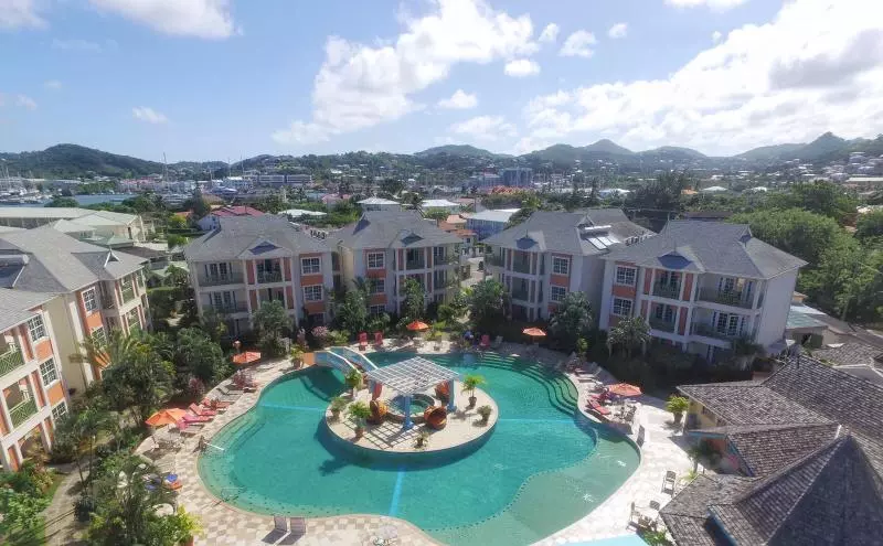 酒店 Bay Gardens Beach Resort & Spa