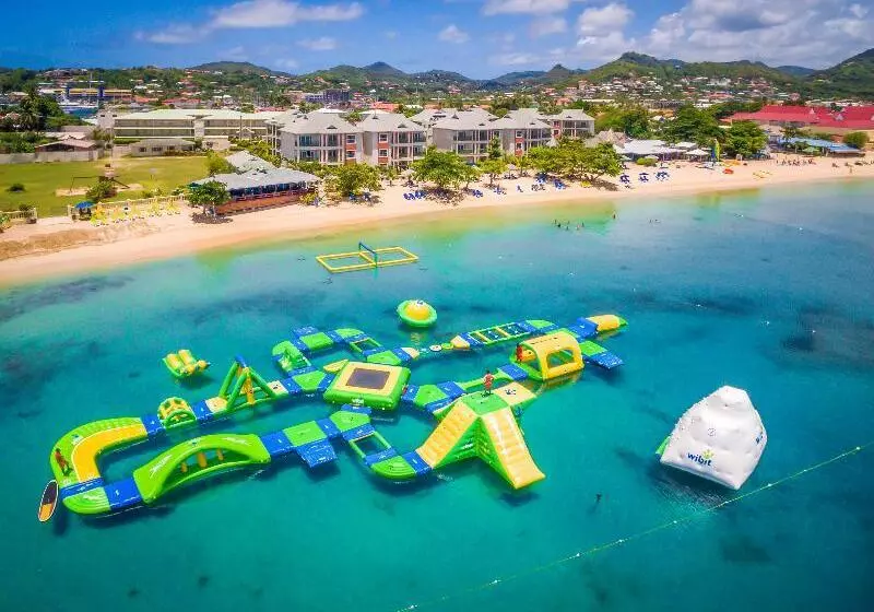 酒店 Bay Gardens Beach Resort & Spa