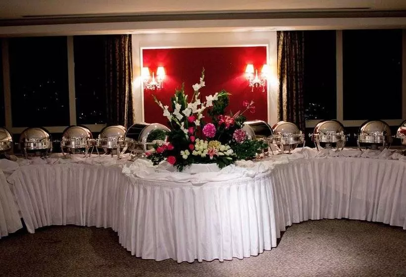 هتل Caracas Palace