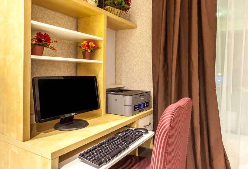 Отель Yorkshire Inn