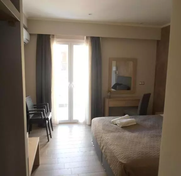 호텔 Frosini Gardens