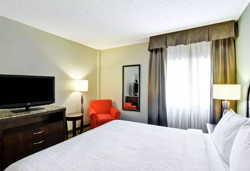 هتل Hilton Garden Inn Phoenix Midtown