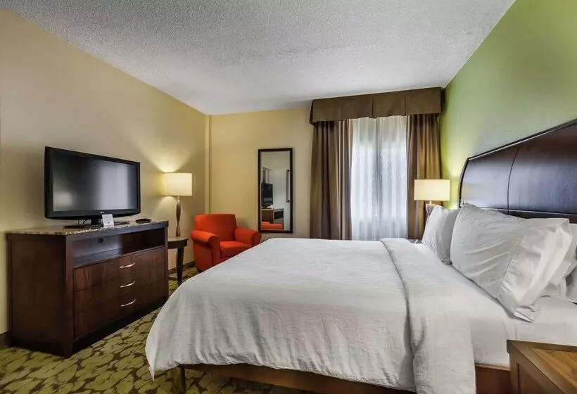 هتل Hilton Garden Inn Phoenix Midtown