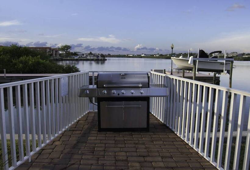 ホテル Legacy Vacation Resorts Indian Shores