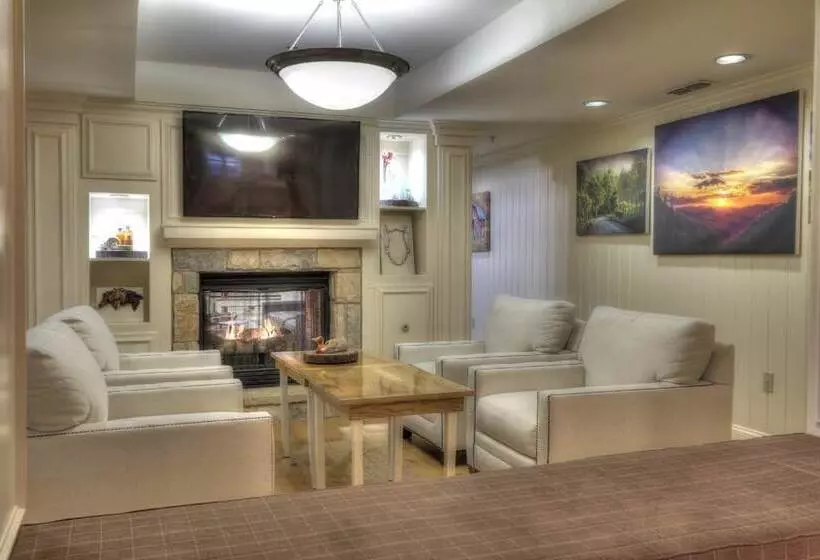 هتل Lodge At Five Oaks Pigeon Forge Sevierville