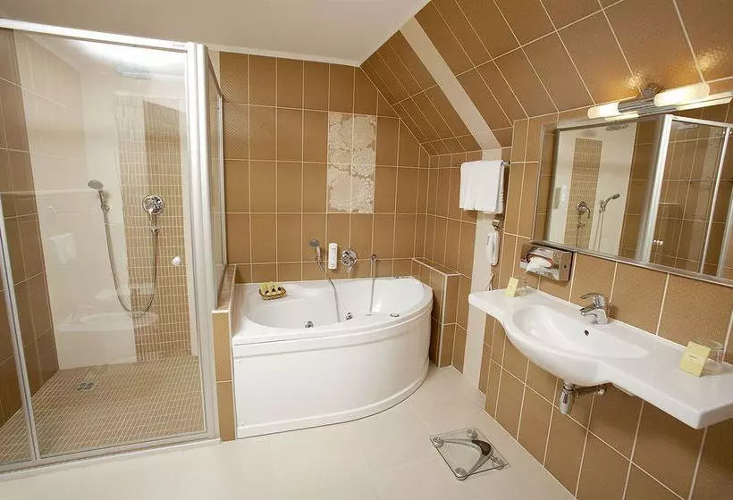 هتل Metamorphis Excellent