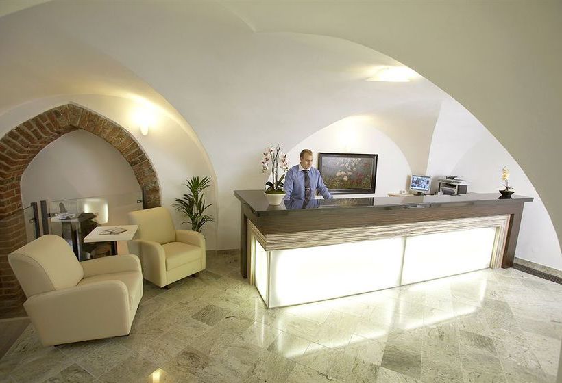 هتل Metamorphis Excellent