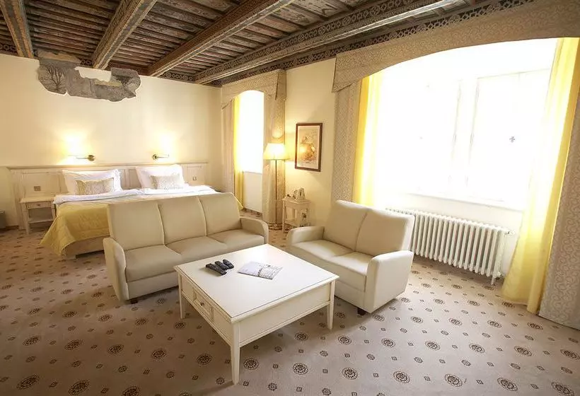 هتل Metamorphis Excellent