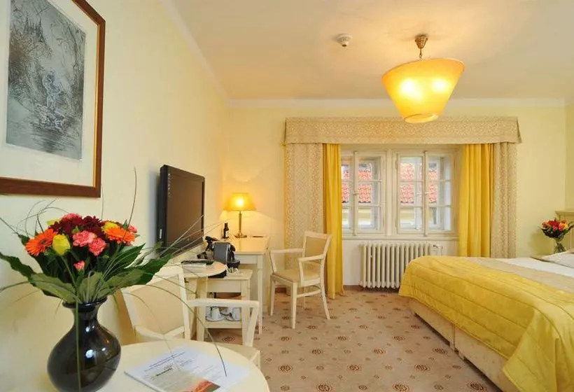 هتل Metamorphis Excellent