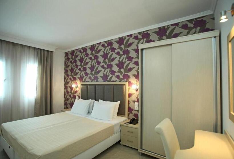 בית מלון כפרי Naias