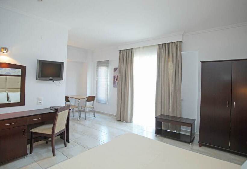 בית מלון כפרי Naias