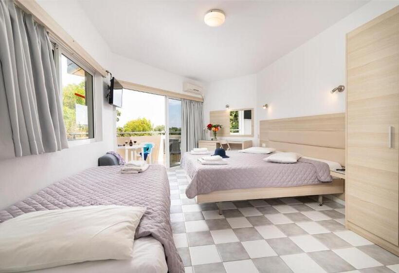 בית מלון כפרי Sabina