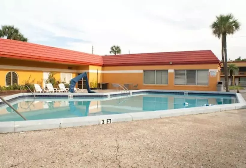 فندق Scottish Inn Downtown Jacksonville