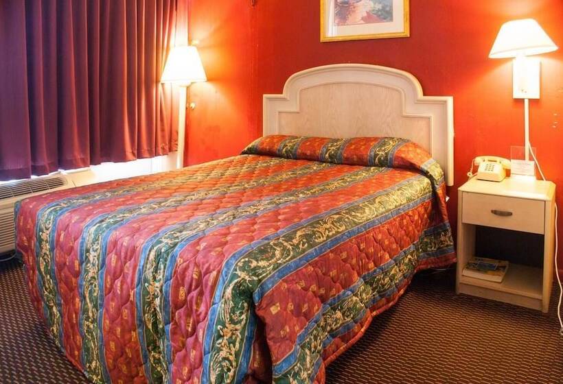 ホテル Scottish Inn Downtown Jacksonville