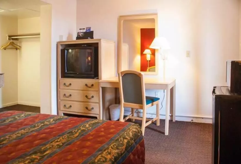 فندق Scottish Inn Downtown Jacksonville