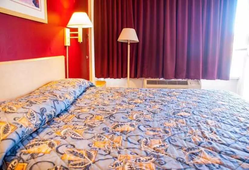 فندق Scottish Inn Downtown Jacksonville