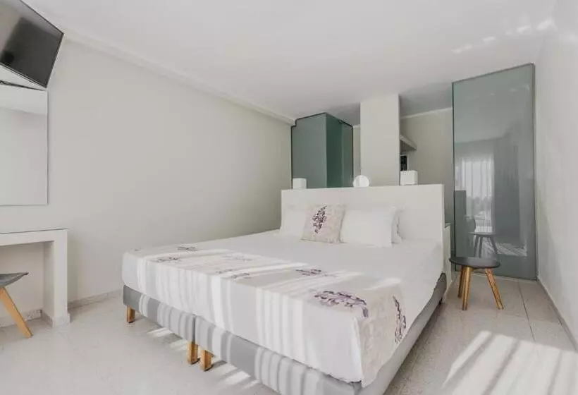 هتل Sunrise Zante Adults Only