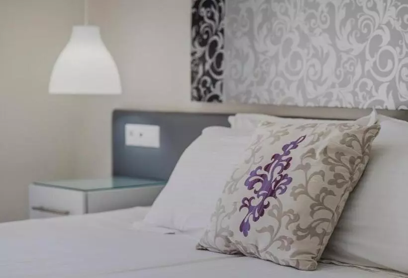 هتل Sunrise Zante Adults Only