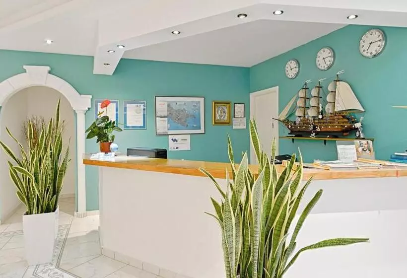 هتل Sunrise Zante Adults Only