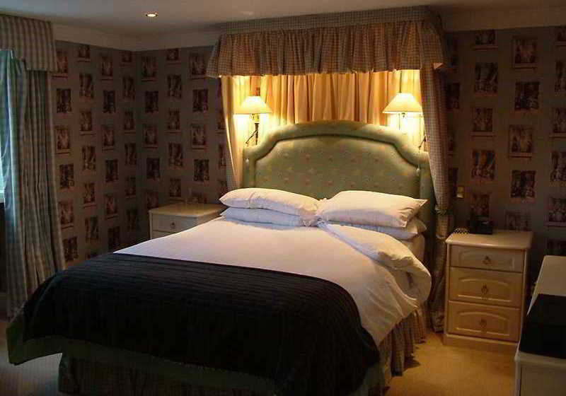 Moorpark House Hotel