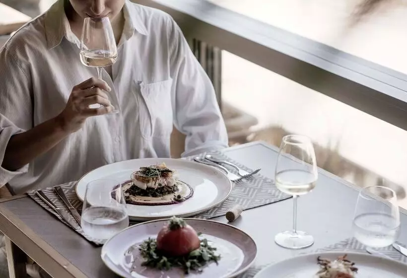 Paralos Venus Suites Adults Only