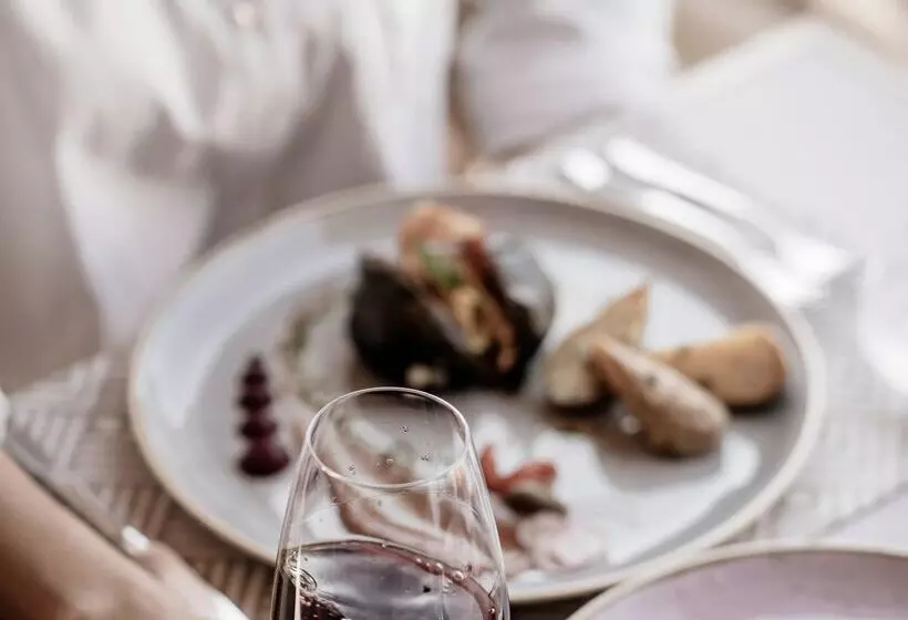 Paralos Venus Suites Adults Only