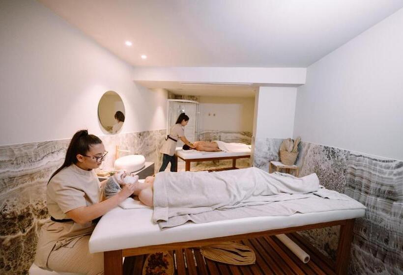 Paralos Venus Suites Adults Only